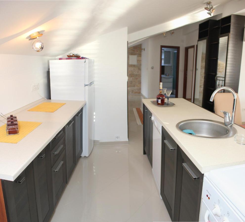 Appartamento Penthouse By The Sea Teodo Esterno foto